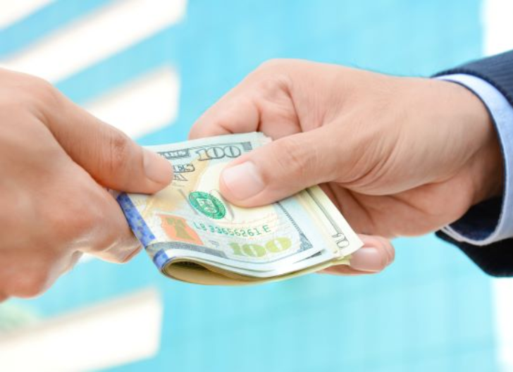 Law Firm Billing Tips: How to Get Paid Faster & Run a More Profitable Practice
