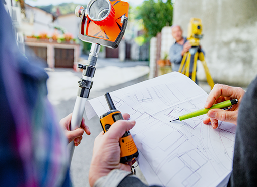 Reading Survey Maps and Legal Descriptions: With Samples