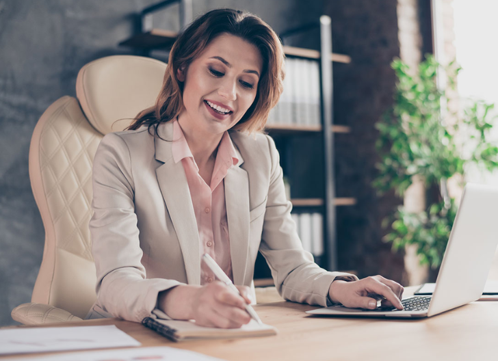 3 Online CLE Courses Every Lawyer Should Take in 2022