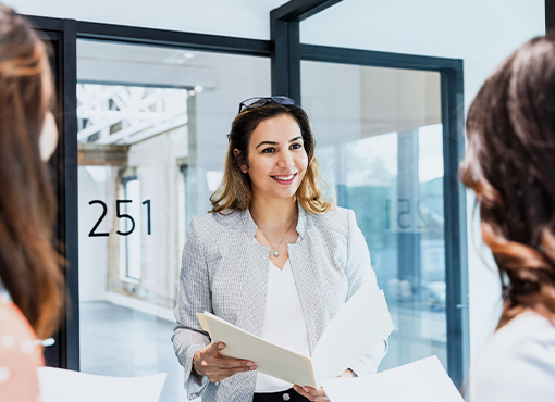 How to Use Right of First Offer (ROFO) vs. Right of First Refusal (ROFR) Clauses Correctly